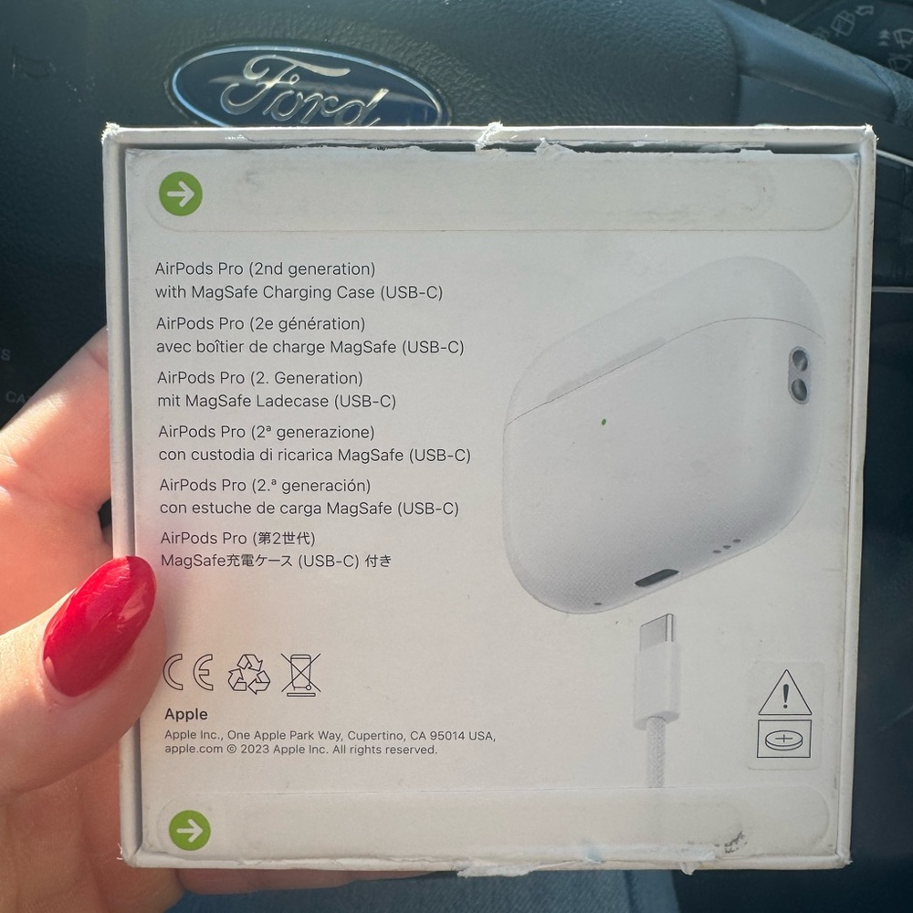 Apple AirPods Pro 2nd Gen with MagSafe Case